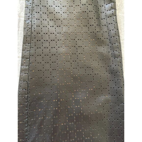 Kenneth Cole Black Perforated Pattern Leather Dress Lined Mid Rise Pants Sz 6 - Picture 13 of 13